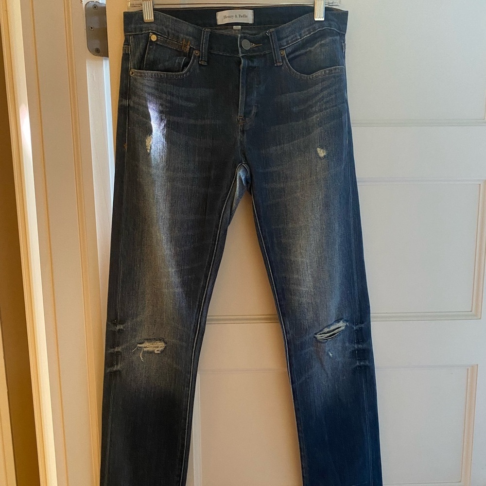 Henry & Belle women’s size 27 foundry style distressed denim jean